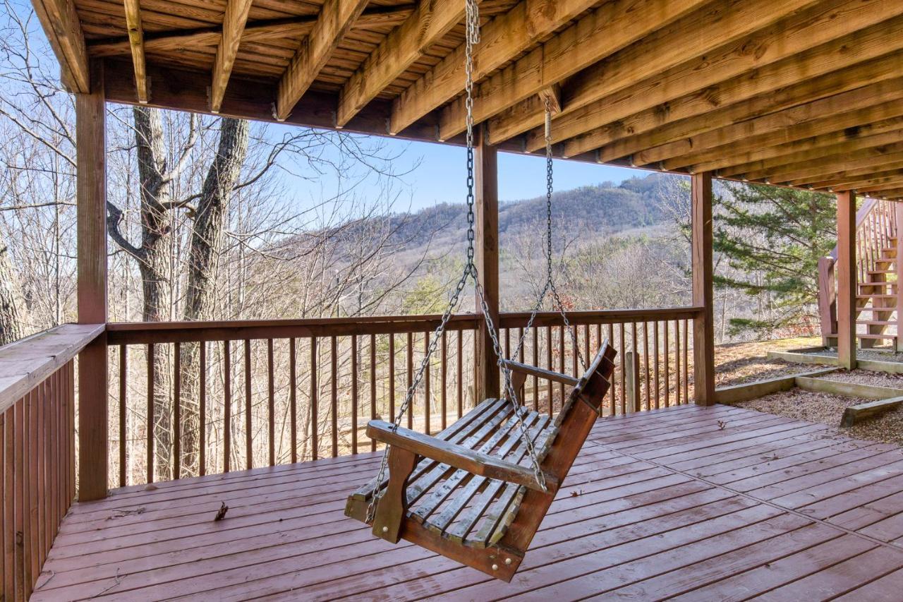 Huckleberry Ridge Villa Pigeon Forge Exterior photo